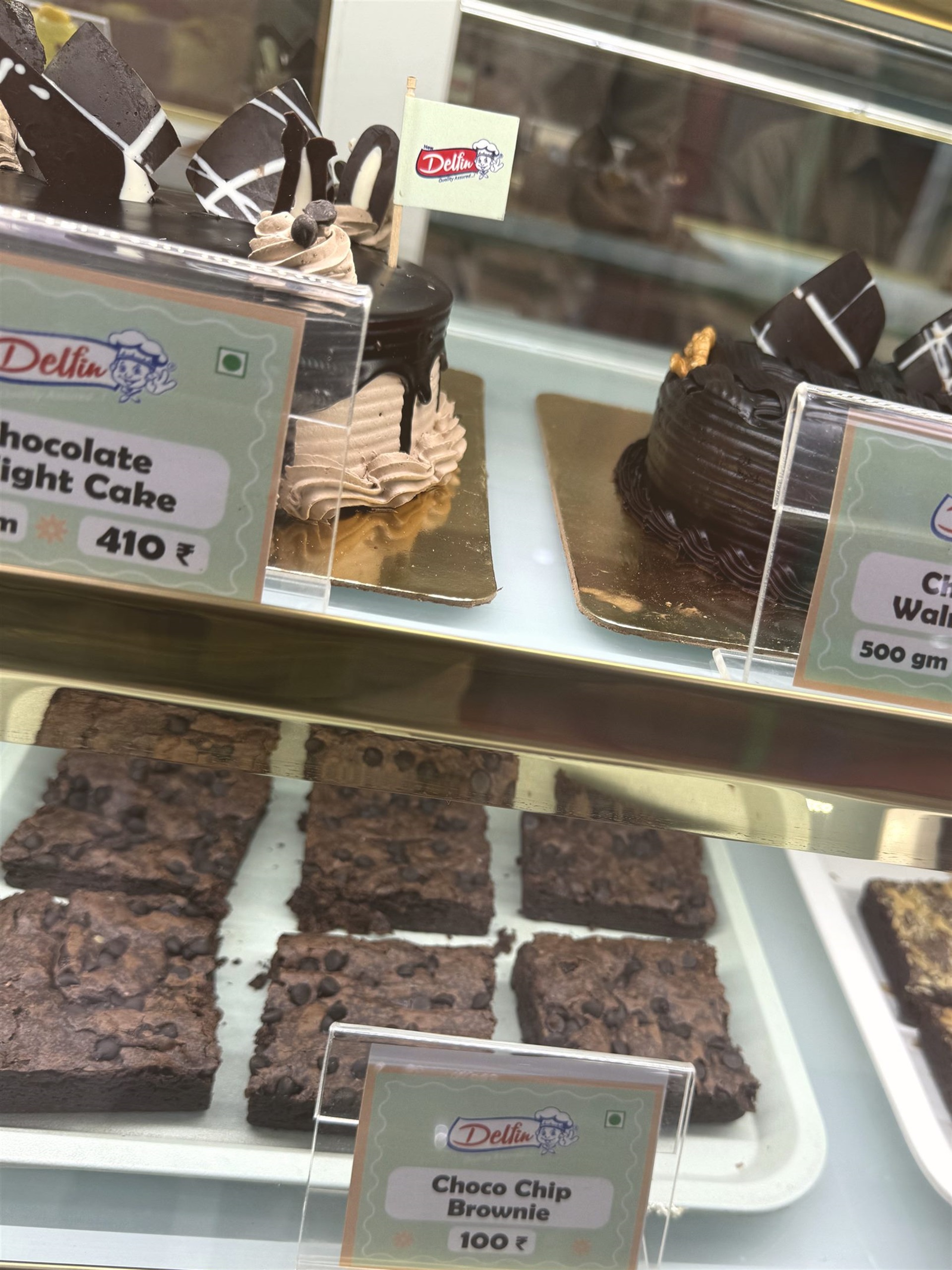 Chocolate muffin cup dessert